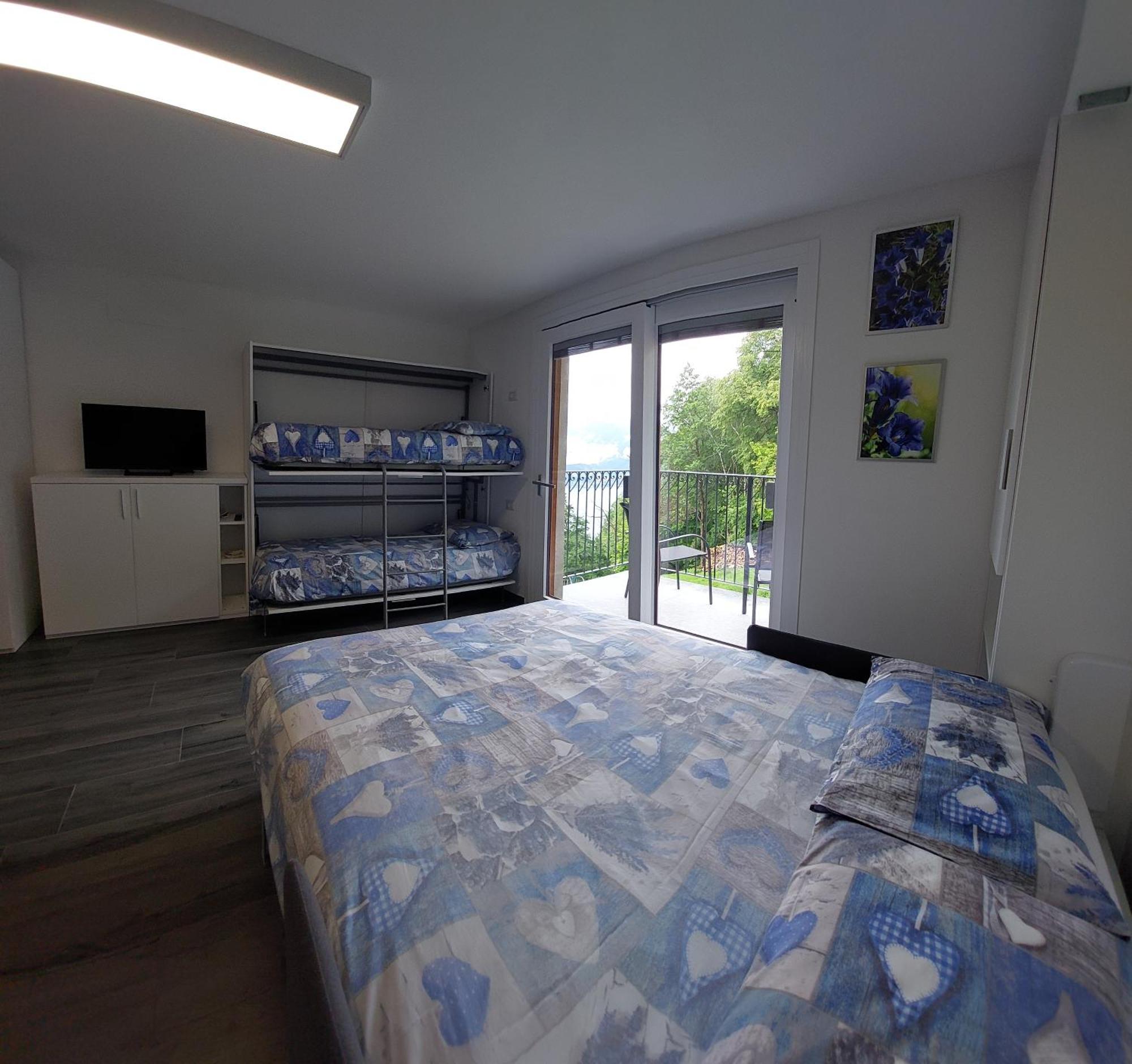Agriturismo Piccolo Paradiso Pianello Del Lario Luaran gambar