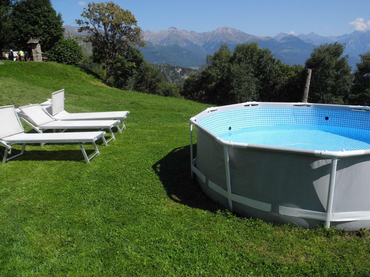 Agriturismo Piccolo Paradiso Pianello Del Lario Luaran gambar